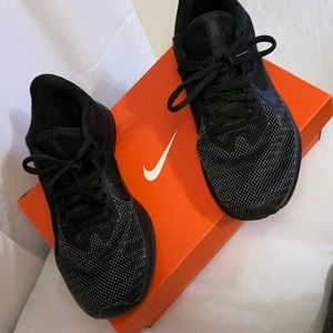 WOMEN NIKE DOWNSHIFTER 9